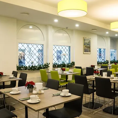 Hotel Löhr 3*