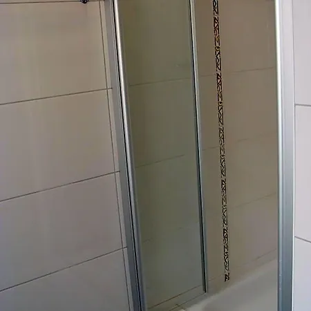 Löhr 3*