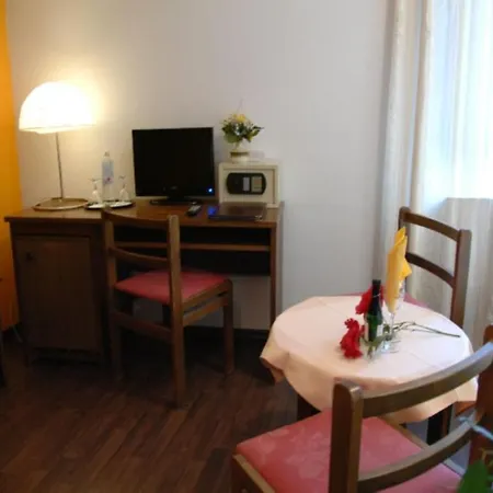 Loehr 3* Баден-Баден