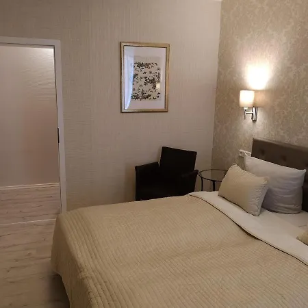 Löhr Hotel 3*