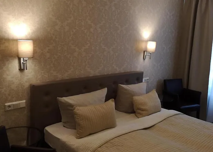 Отель Loehr Баден-Баден